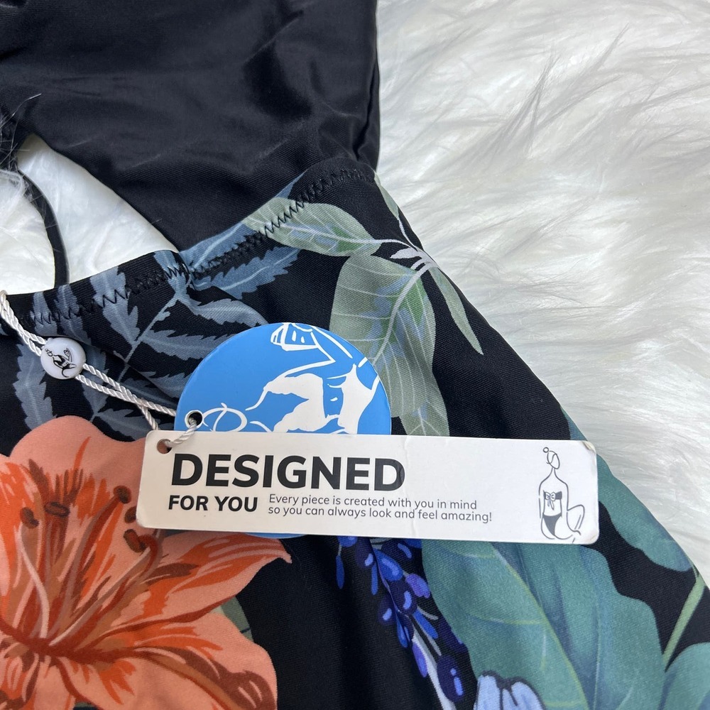 *Cupshe Ensley Floral and Black Cut-Out One Piece Swimsuit Size XL - Picture 3 of 7